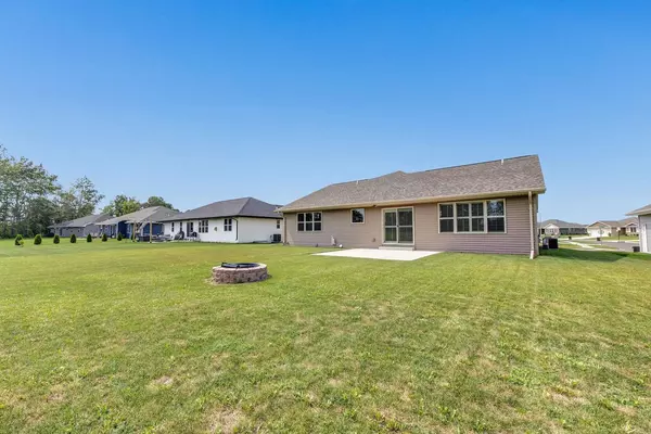 Green Bay, WI 54313,1592 MARIE LANE