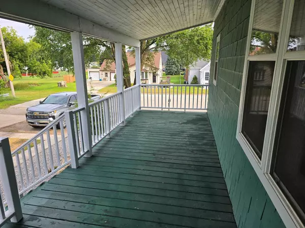 Menominee, MI 49858,2517 18TH STREET