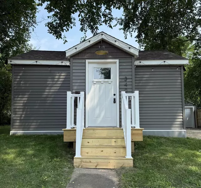 340 NORTH STREET, Waupaca, WI 54981