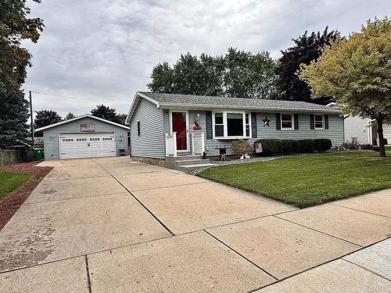 1773 BOND STREET, Green Bay, WI 54303