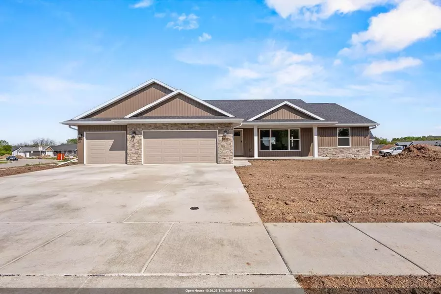 2588 S STELLITA CIRCLE, De Pere, WI 54115