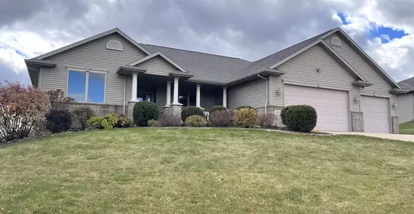 413 HARVEST HILL DRIVE, Denmark, WI 54208