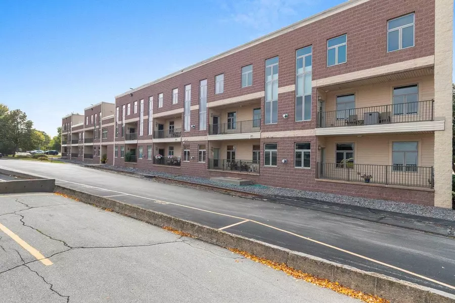 555 MAIN AVENUE #111, De Pere, WI 54115