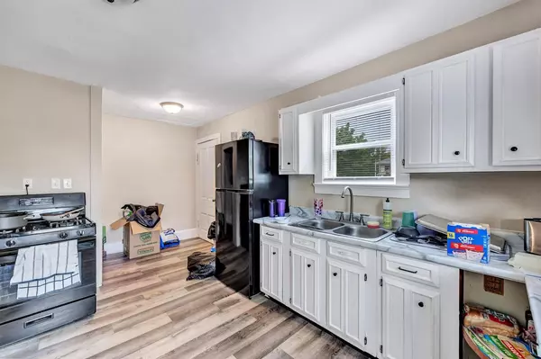 De Pere, WI 54115,634 GRANT STREET