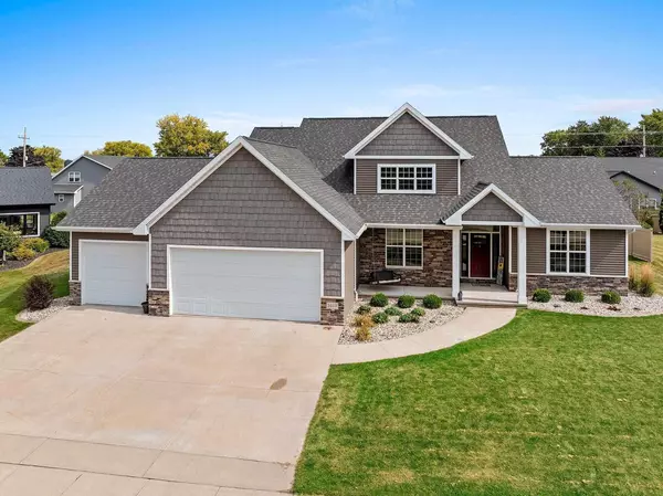 1013 HARVEST TRAIL, Appleton, WI 54913
