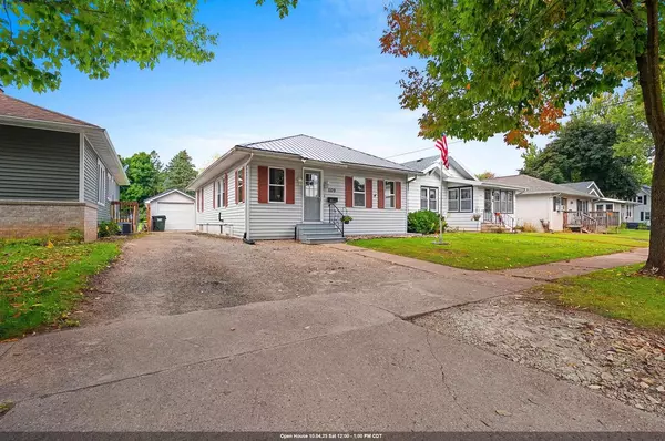 1109 S ALGOMA STREET, New London, WI 54961