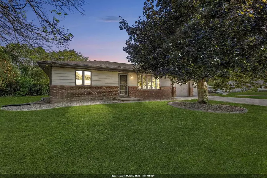 602 S GOLDENROD DRIVE, Appleton, WI 54914