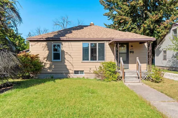 631 MCKINLEY STREET, Neenah, WI 54956