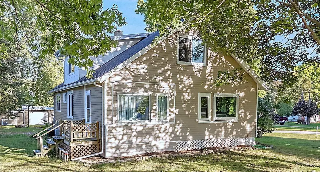 990 BAYVIEW ROAD, Neenah, WI 54956