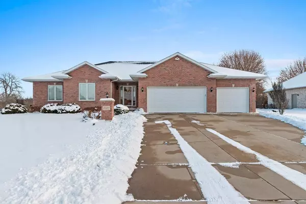 2087 SWANSTONE CIRCLE, De Pere, WI 54115