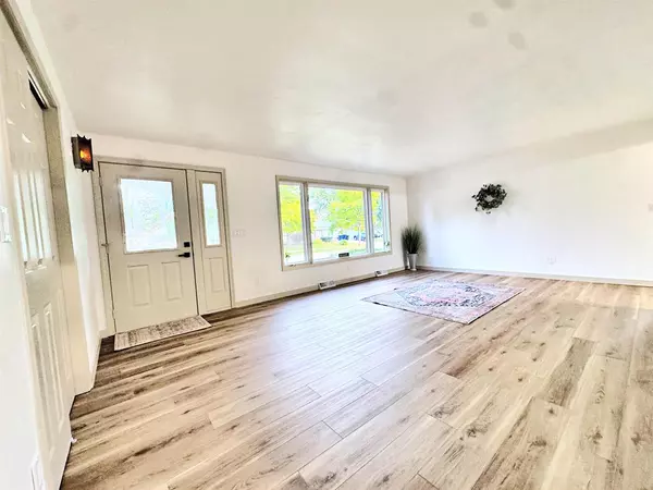 Appleton, WI 54911,2317 N BAY STREET