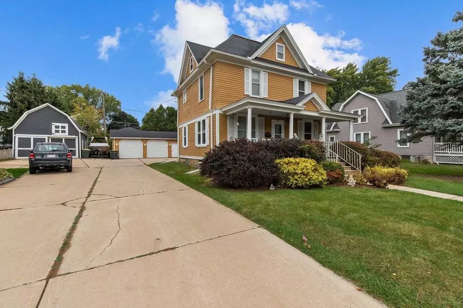 728 METOMEN STREET, Ripon, WI 54971