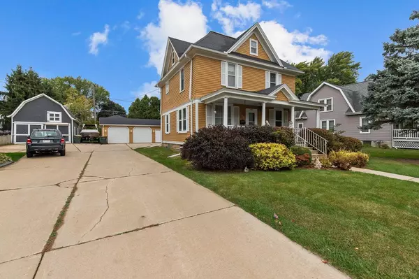 728 METOMEN STREET, Ripon, WI 54971