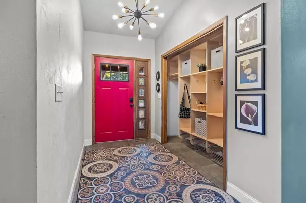 Neenah, WI 54956,1056 JACOBSEN ROAD