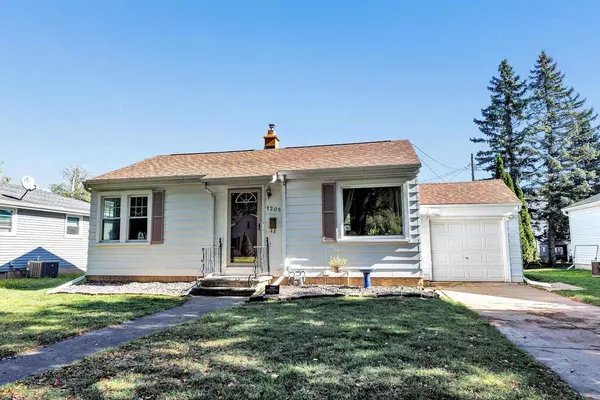1205 NICOLET AVENUE, Green Bay, WI 54304