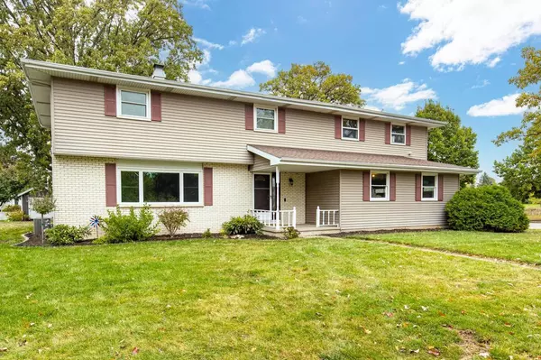 1605 CRESTVIEW DRIVE, Oshkosh, WI 54904