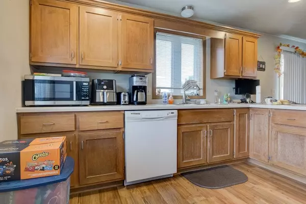 Shawano, WI 54166,833 E RANDALL STREET