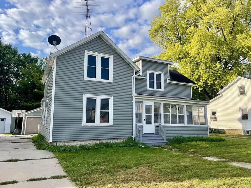 360 GROVE STREET, Fond Du Lac, WI 54935