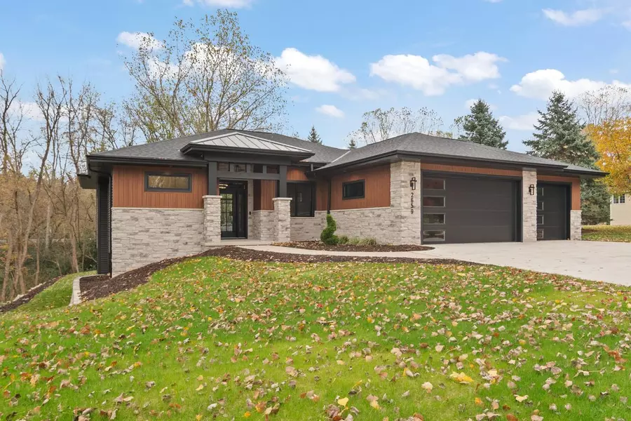 2659 SAGE DRIVE, Green Bay, WI 54302