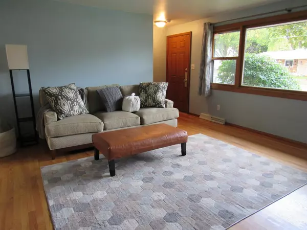 Green Bay, WI 54304,1427 RUSSELL STREET