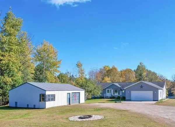 N7330 SHADY LANE DRIVE, Porterfield, WI 54159