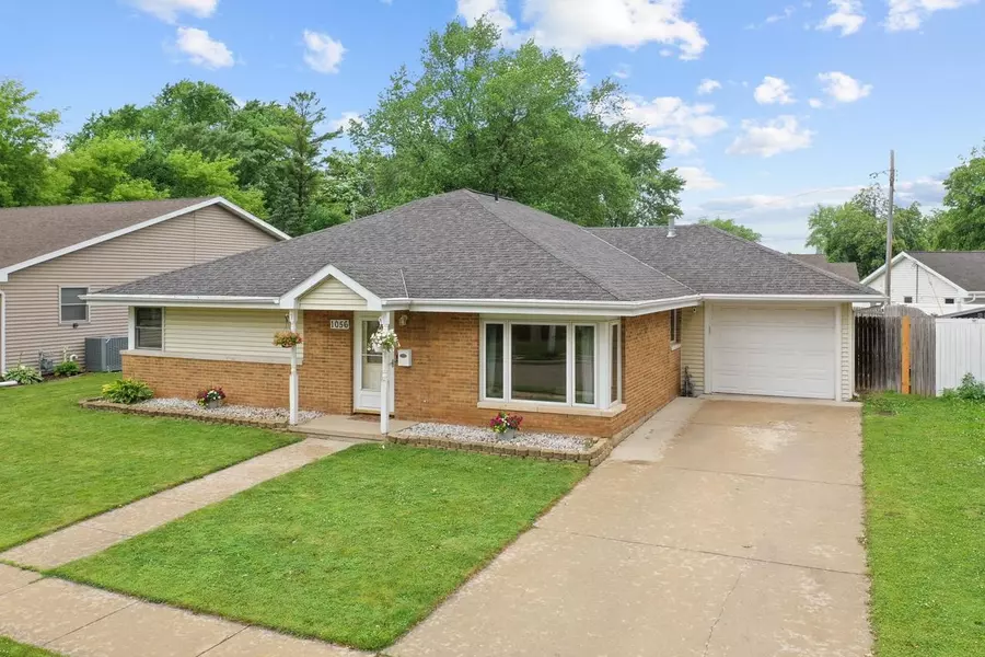 1056 ST PAUL STREET, Green Bay, WI 54304