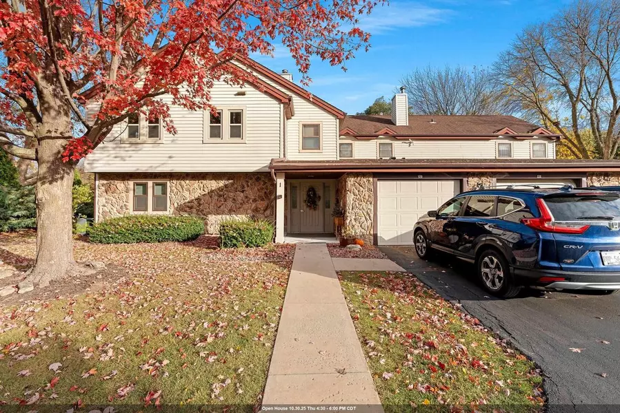 1820 RIDGEWAY DRIVE #11A, De Pere, WI 54115