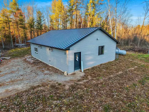 3760 EARLY LANE, Abrams, WI 54101