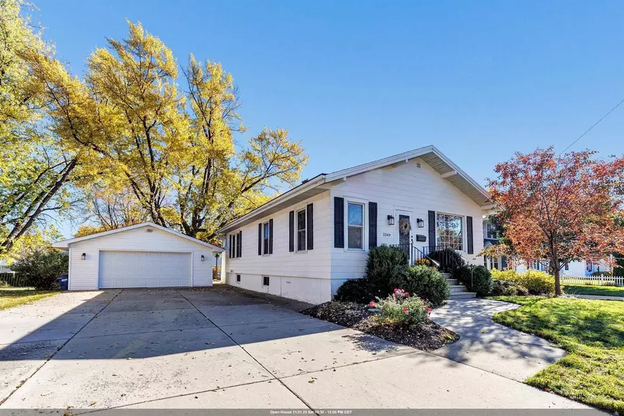 3249 S WEBSTER AVENUE, Green Bay, WI 54301