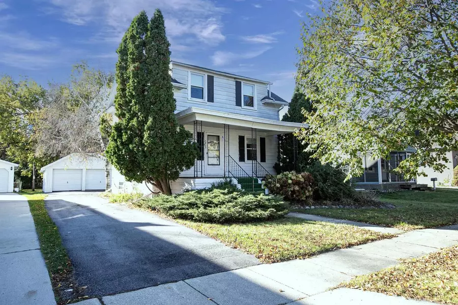 248 E BANK STREET, Fond Du Lac, WI 54935