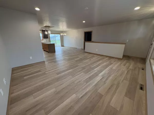 De Pere, WI 54115,3019 WOODWARD WAY