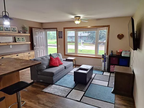 Winneconne, WI 54986,919 ELM STREET