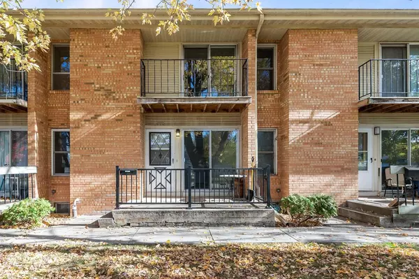 906 GEORGIA STREET, Oshkosh, WI 54902