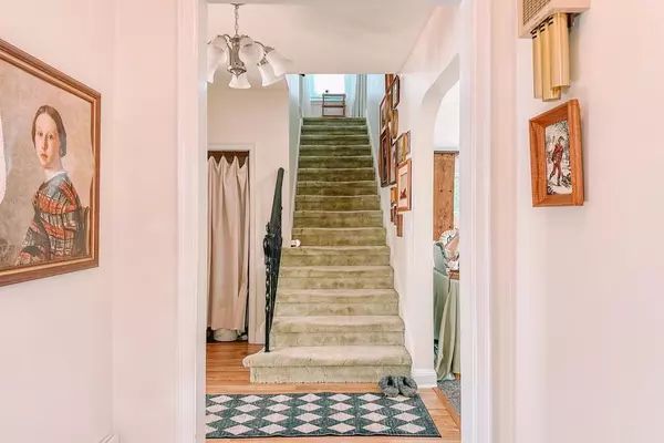 Menominee, MI 49858,1800 16TH AVENUE