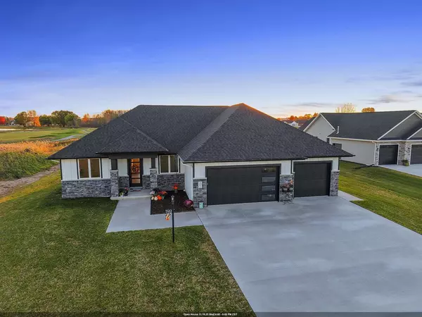 302 KERRIGAN DRIVE, Wrightstown, WI 54180