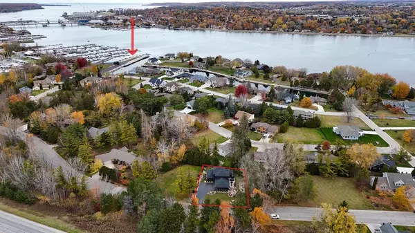 Sturgeon Bay, WI 54235,624 E CIRCLE RIDGE PLACE