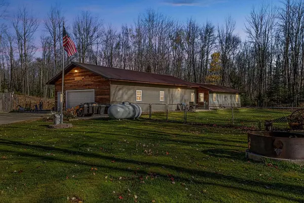 W4794 BIRCH CREEK #6 ROAD, Menomonie, MI 49858