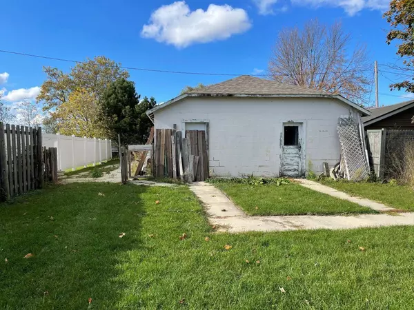 Algoma, WI 54201,212 N WATER STREET