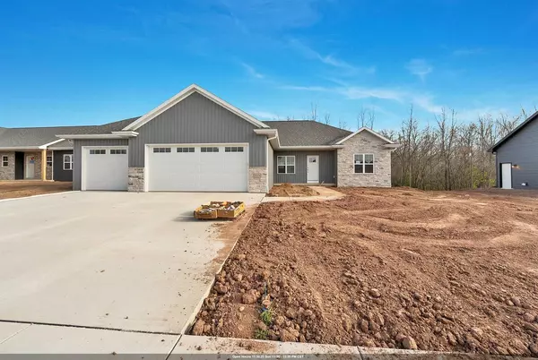 2578 N STELLITA CIRCLE, De Pere, WI 54115