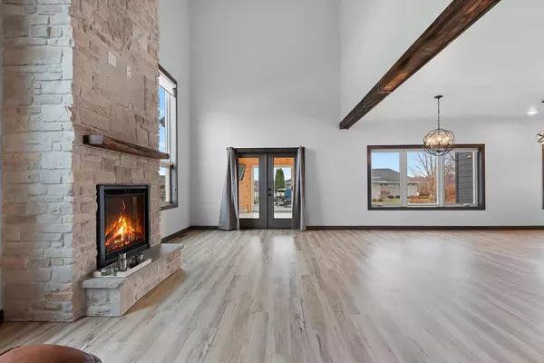 De Pere, WI 54115,837 RIVERS