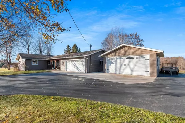 Shawano, WI 54166,N5595 LOCUST ROAD