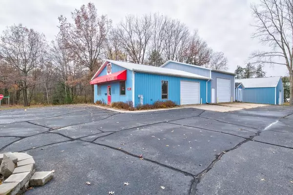 Marinette, WI 54143,W1925 FLAME ROAD