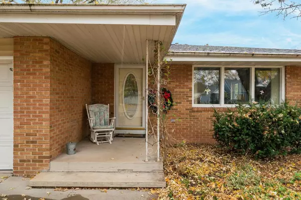 1126 S PARK AVENUE, Neenah, WI 54956