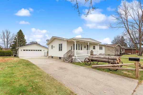 1520 DAGGETT STREET, Marinette, WI 54143