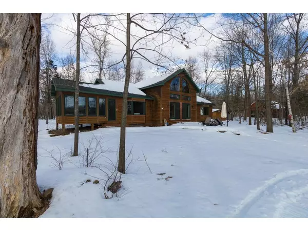 2273 Woodland Shrs, Luck, WI 54853