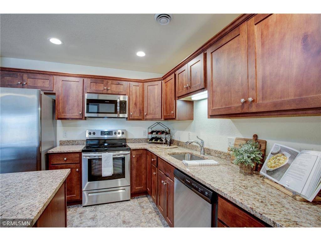 New Richmond, WI 54017,1635 Michael Ln