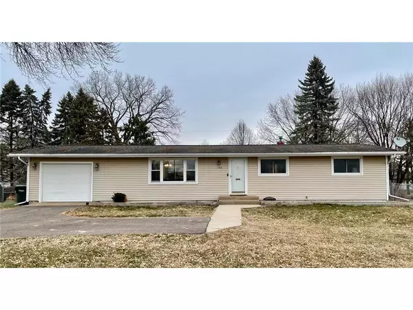 1503 Frear St, Hudson, WI 54016