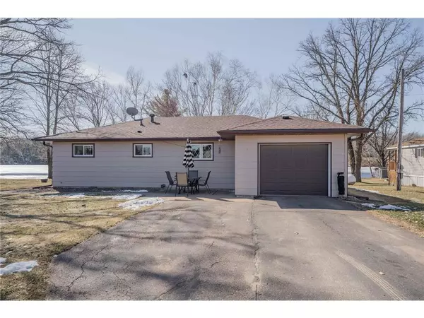 W9393 Silver Spring Rd, Holcombe, WI 54745