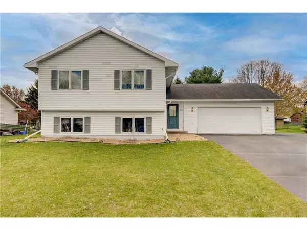 534 Patrick Ct, River Falls, WI 54022