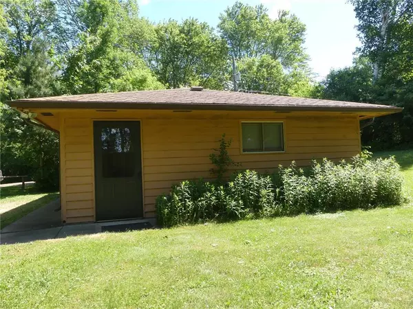 2320 7th St, Cumberland, WI 54829